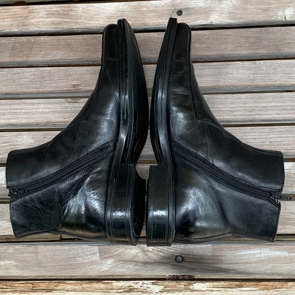 BASS Vintage Antonio Chelsea Black Leather Boots size 10 1/2 - Picture 3 of 8